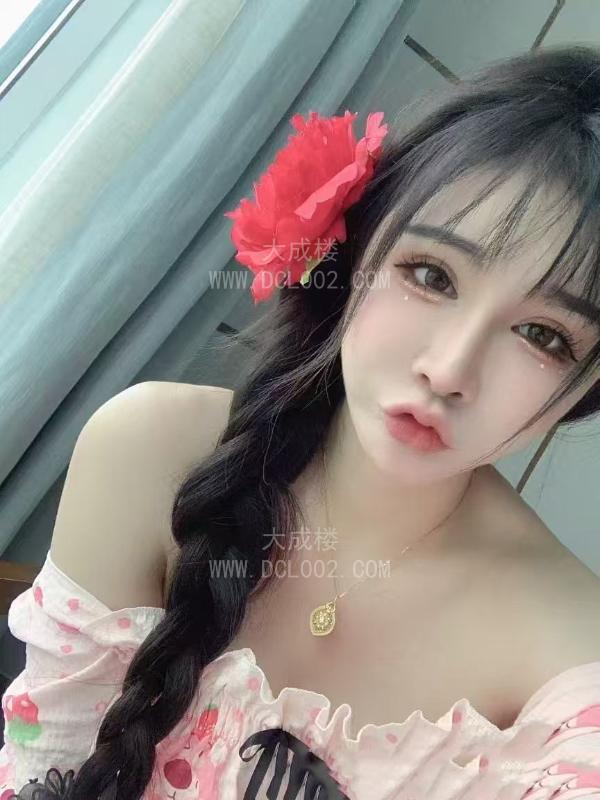 汉口美女蓝齐儿姐妹花