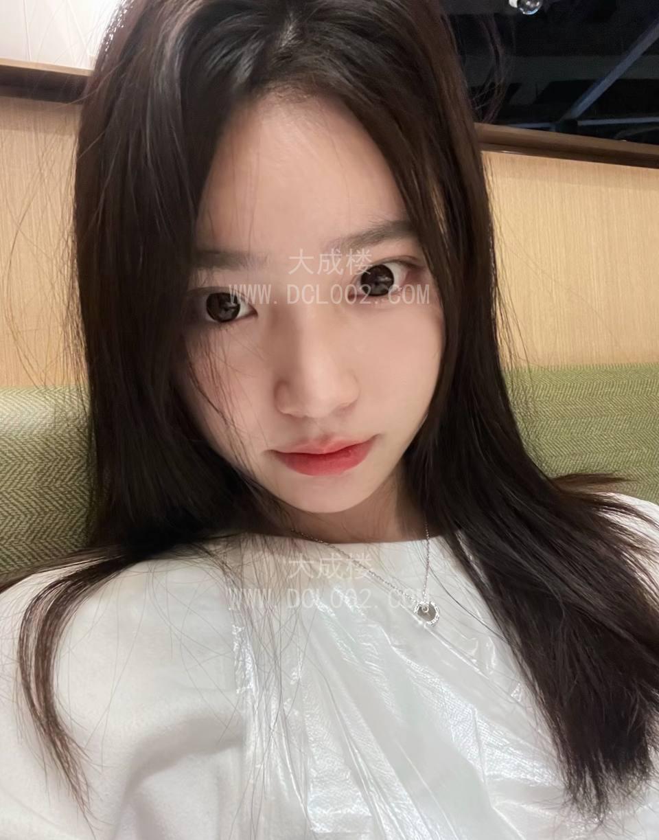 朝阳性感身材御姐制服诱惑