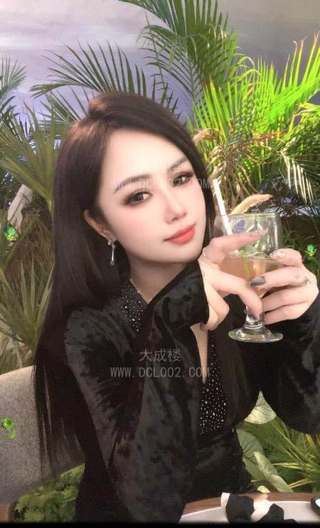 佛山桂城丰乳肥臀少妇