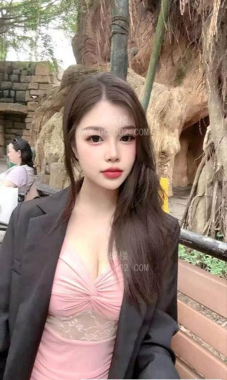 天河清纯女友感少女