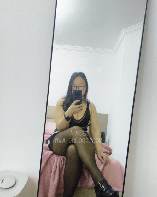 南京二刷眼镜少妇