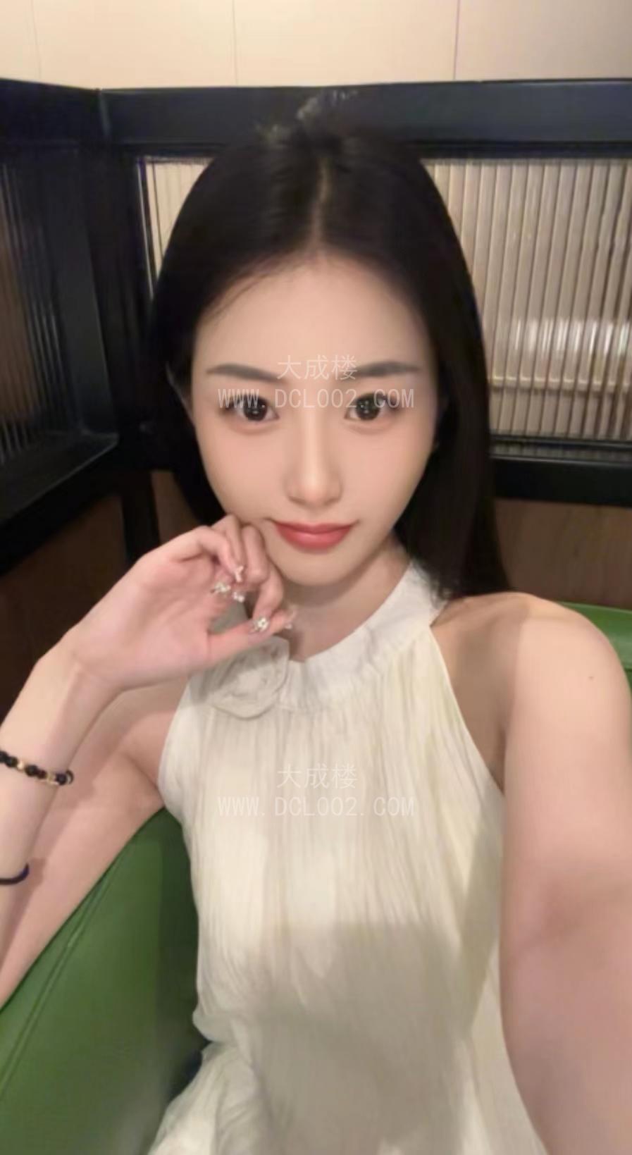 松江肉感超好的萌萌妹子