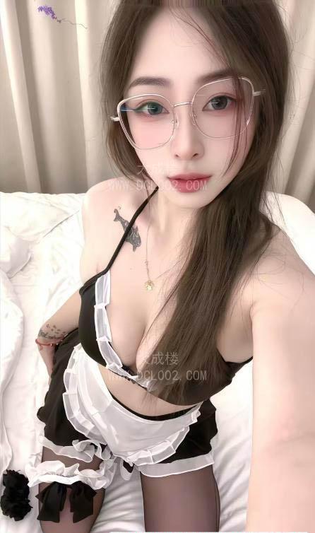 闵行情趣制服大奶骚妹