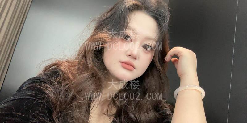 静安馒头户型小姐姐