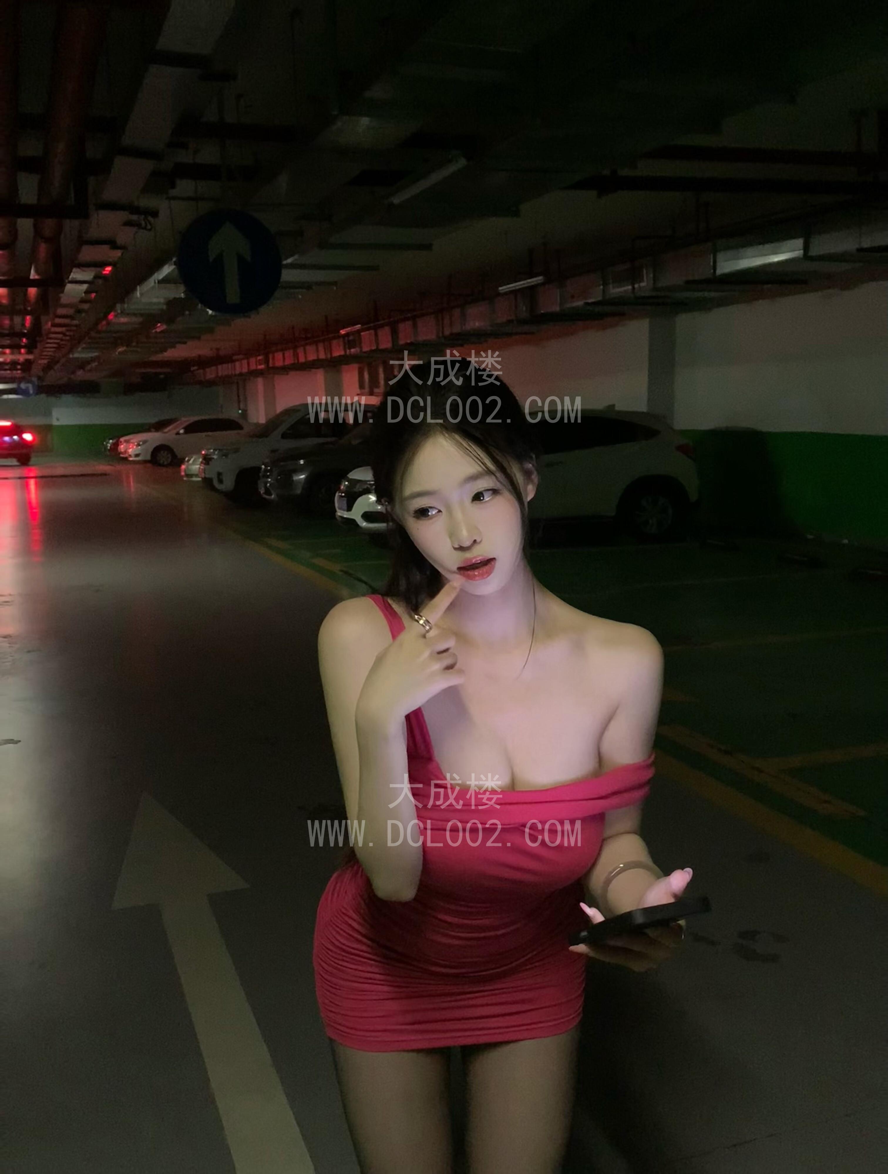 浦东苗条身材尤物体验 