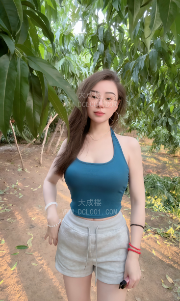 静安眼镜小白虎