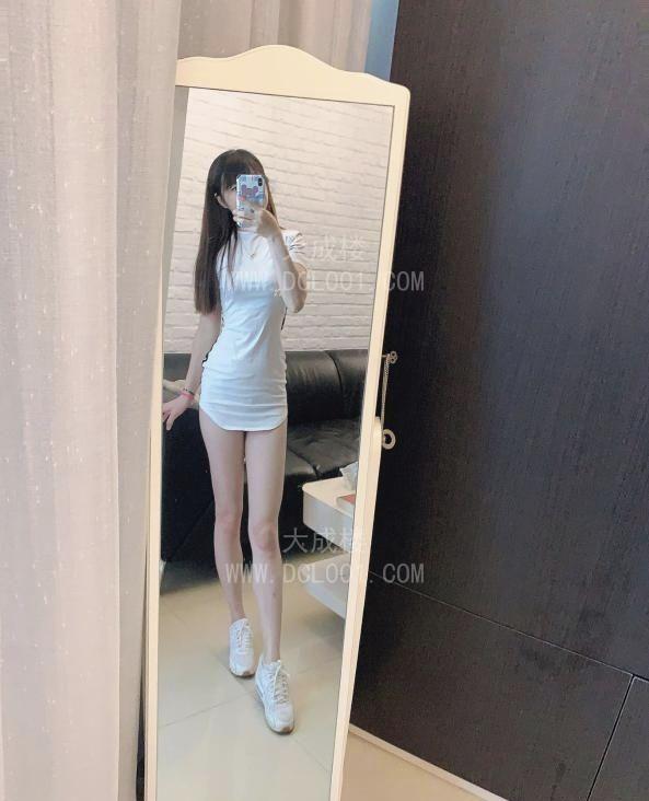 青春活力的小妹妹