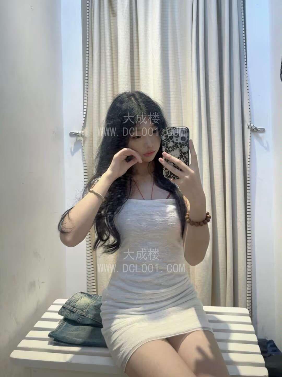 三点粉会叫床璐姐