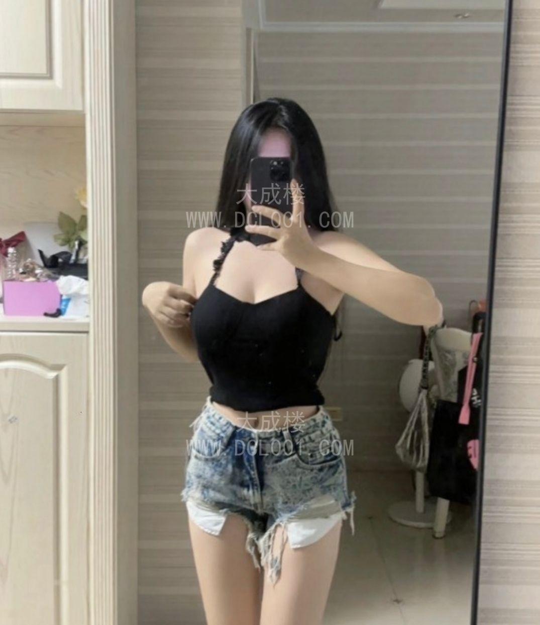 花都性感丰满彤彤