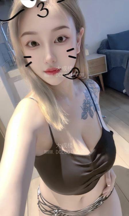 闵行丰满大波妹露露