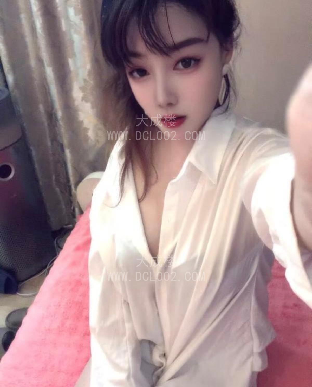 南昌西湖大奶果果