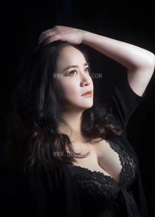 梅溪湖大胸倩倩