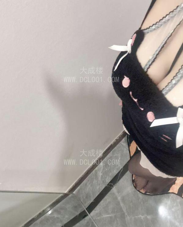 成都气质兼职嫩妹晓艺