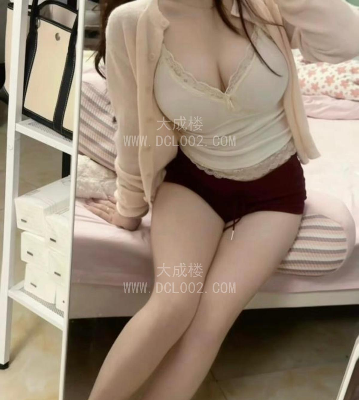 朝阳天然大胸甜甜妹纸