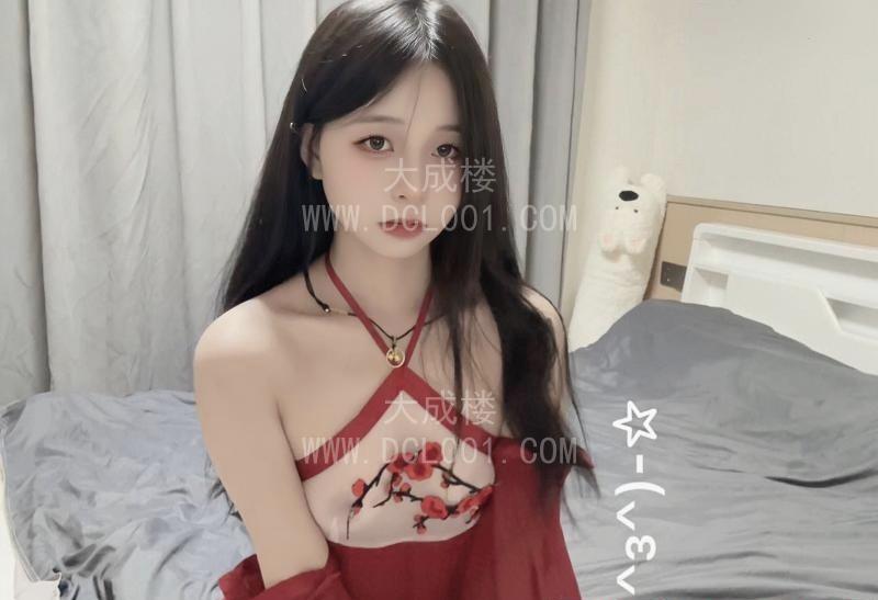 浦东性感蜜桃臀萝莉