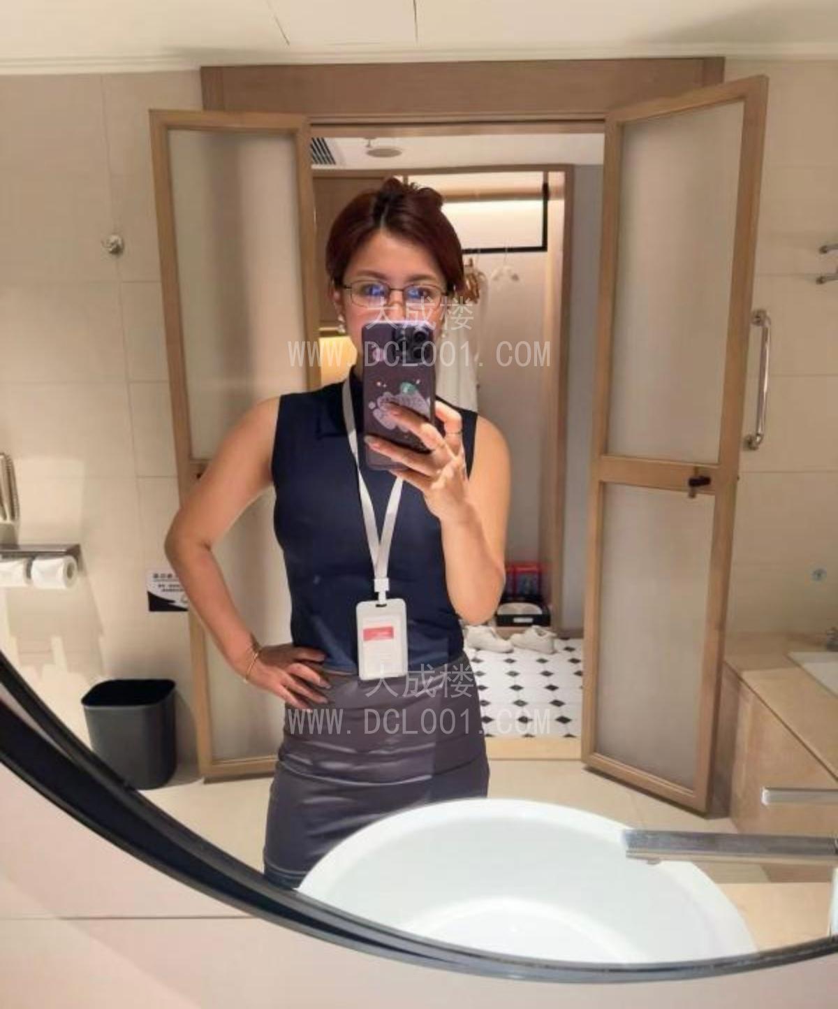 海珠角色扮演少妇