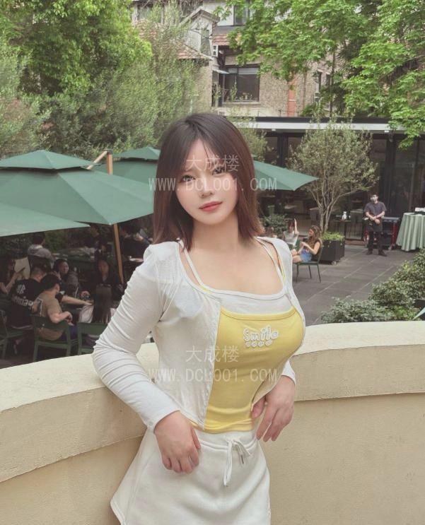 徐汇娇小玲珑大胸妹子