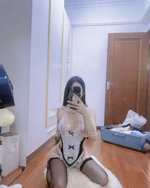 杭州细腰翘臀骚妹