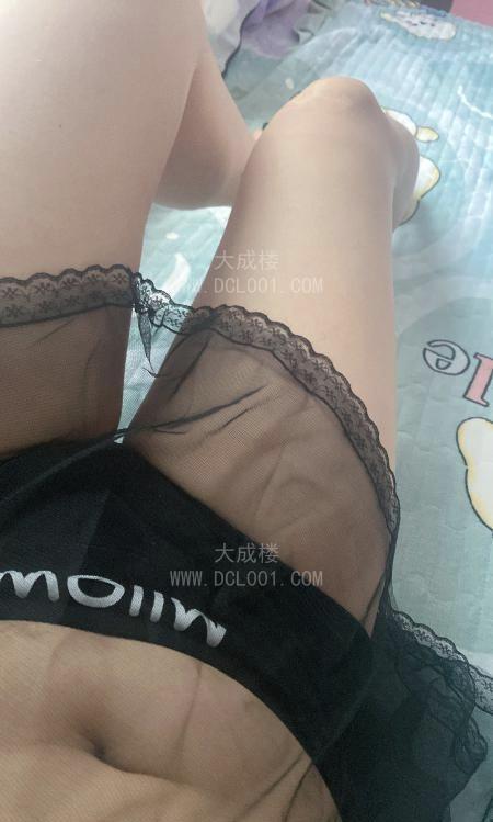 海珠大奶舌吻老师