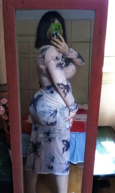 蜀山肤白丰腴老师