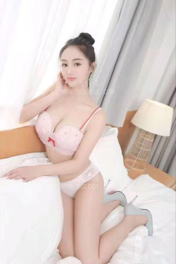 黄埔性感极品服务彤彤