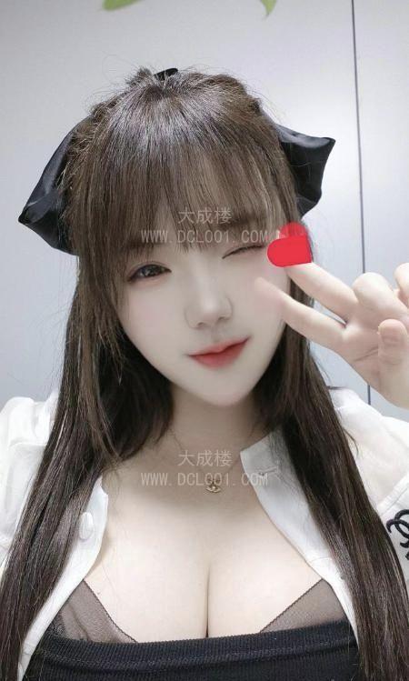 出击保定巨乳紫萱