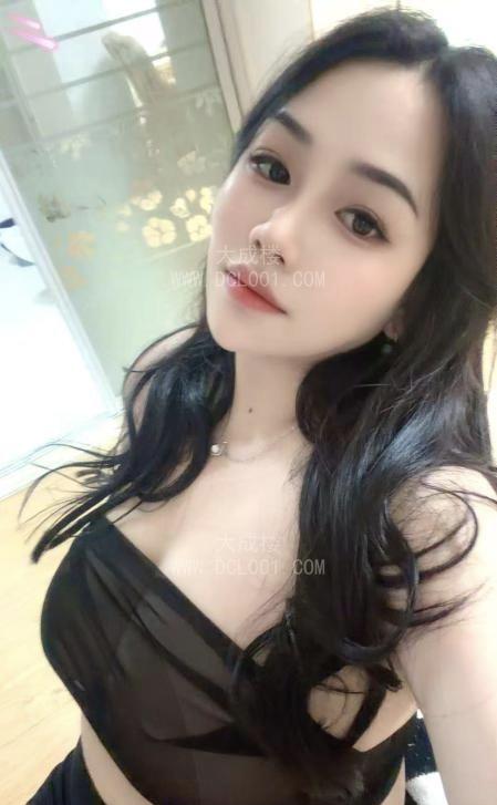 芜湖胸特大的爆乳御姐