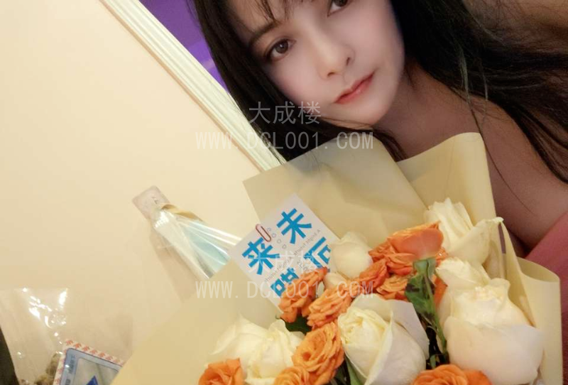 成都天三E奶少妇